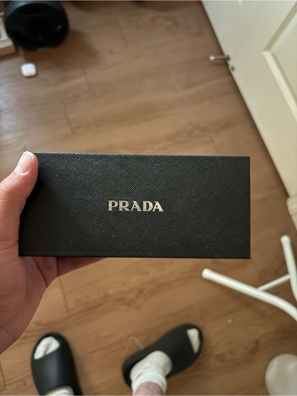 Prada Black Rectangular Foldable VR/AR-Style Frame - Picture 4 of 4